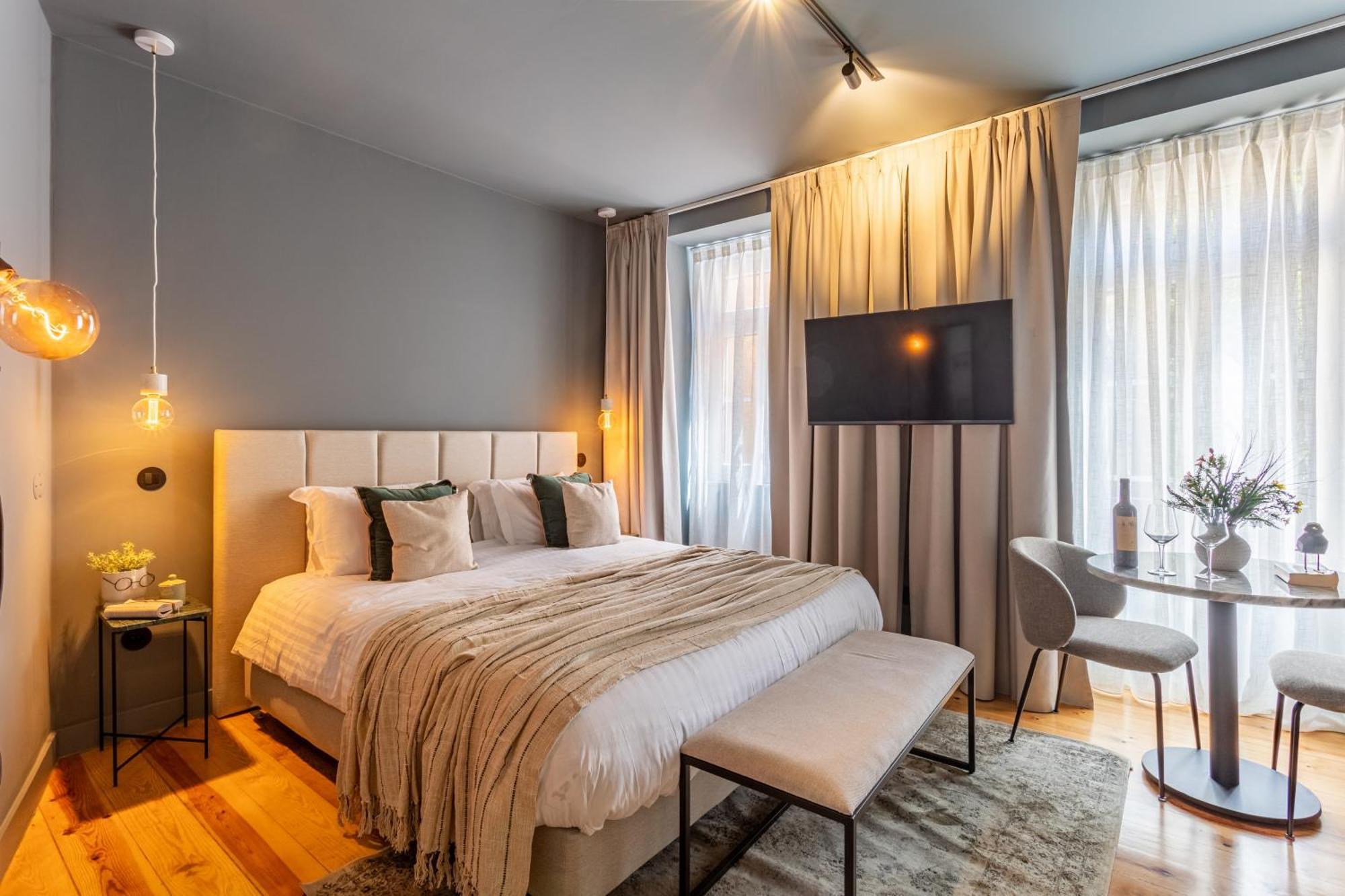 Gralhas Suites Lisbon Bagian luar foto