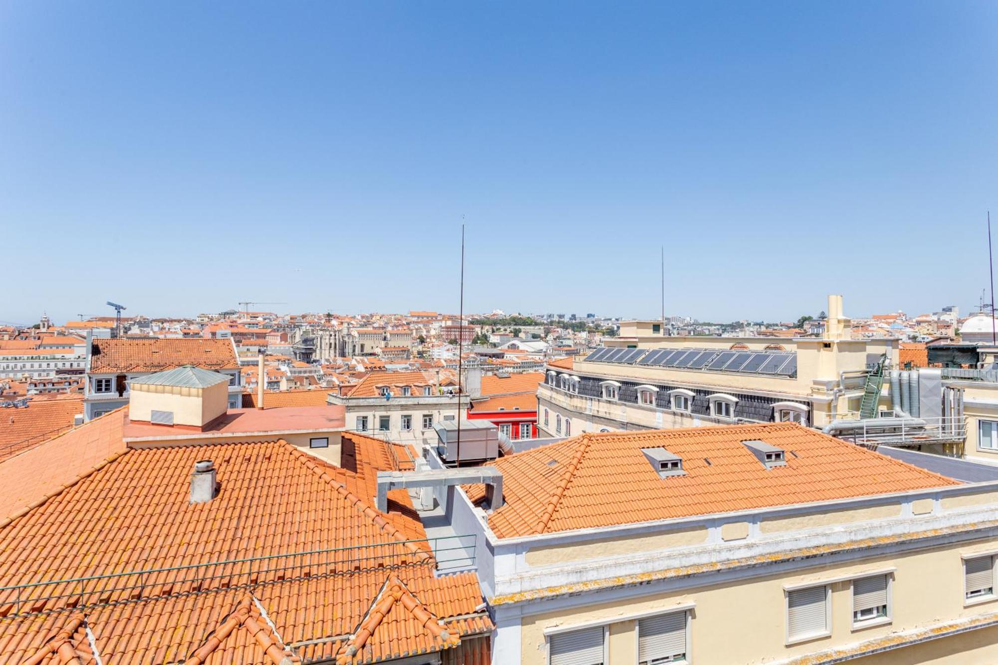 Gralhas Suites Lisbon Bagian luar foto