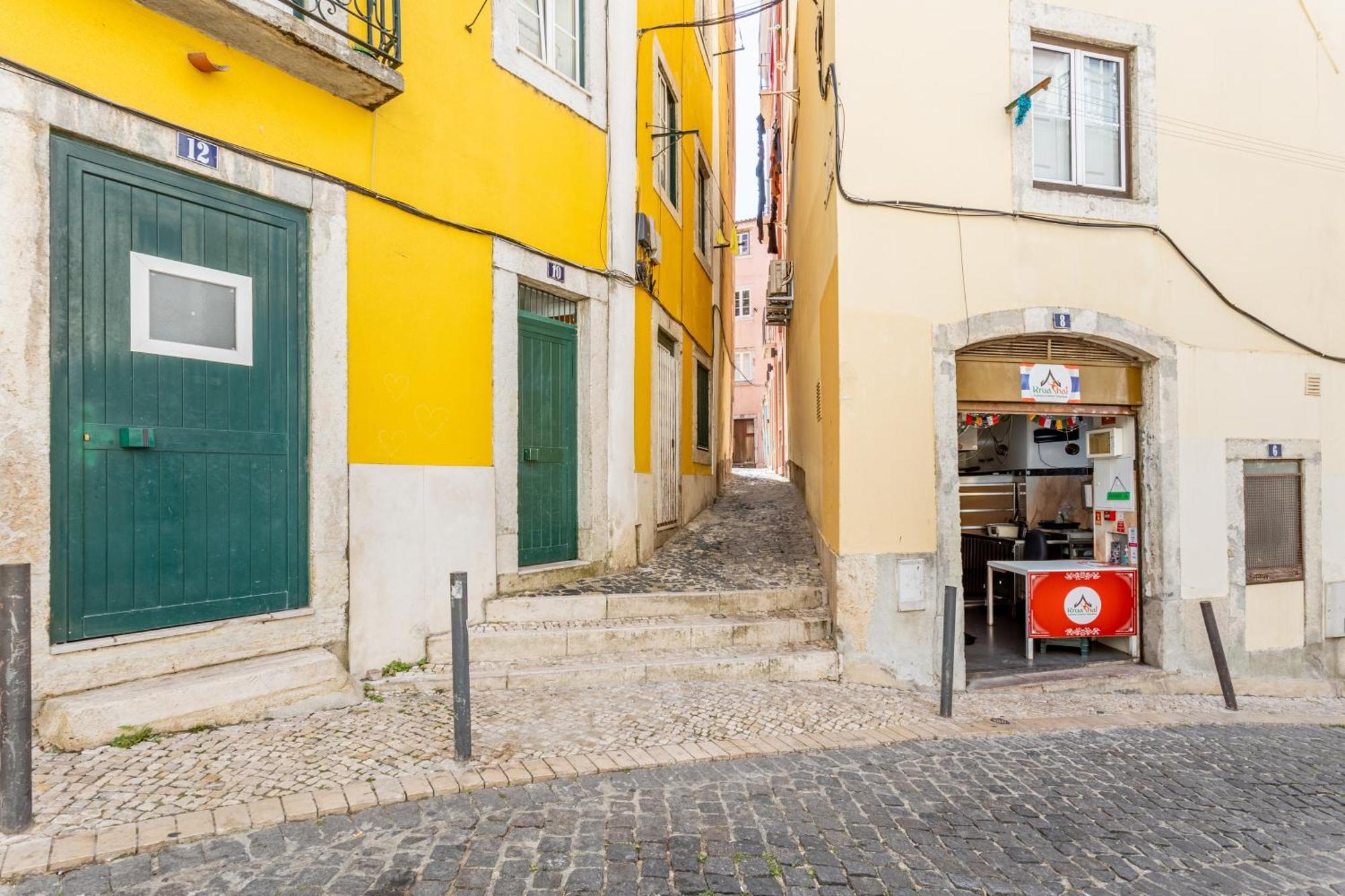 Gralhas Suites Lisbon Bagian luar foto