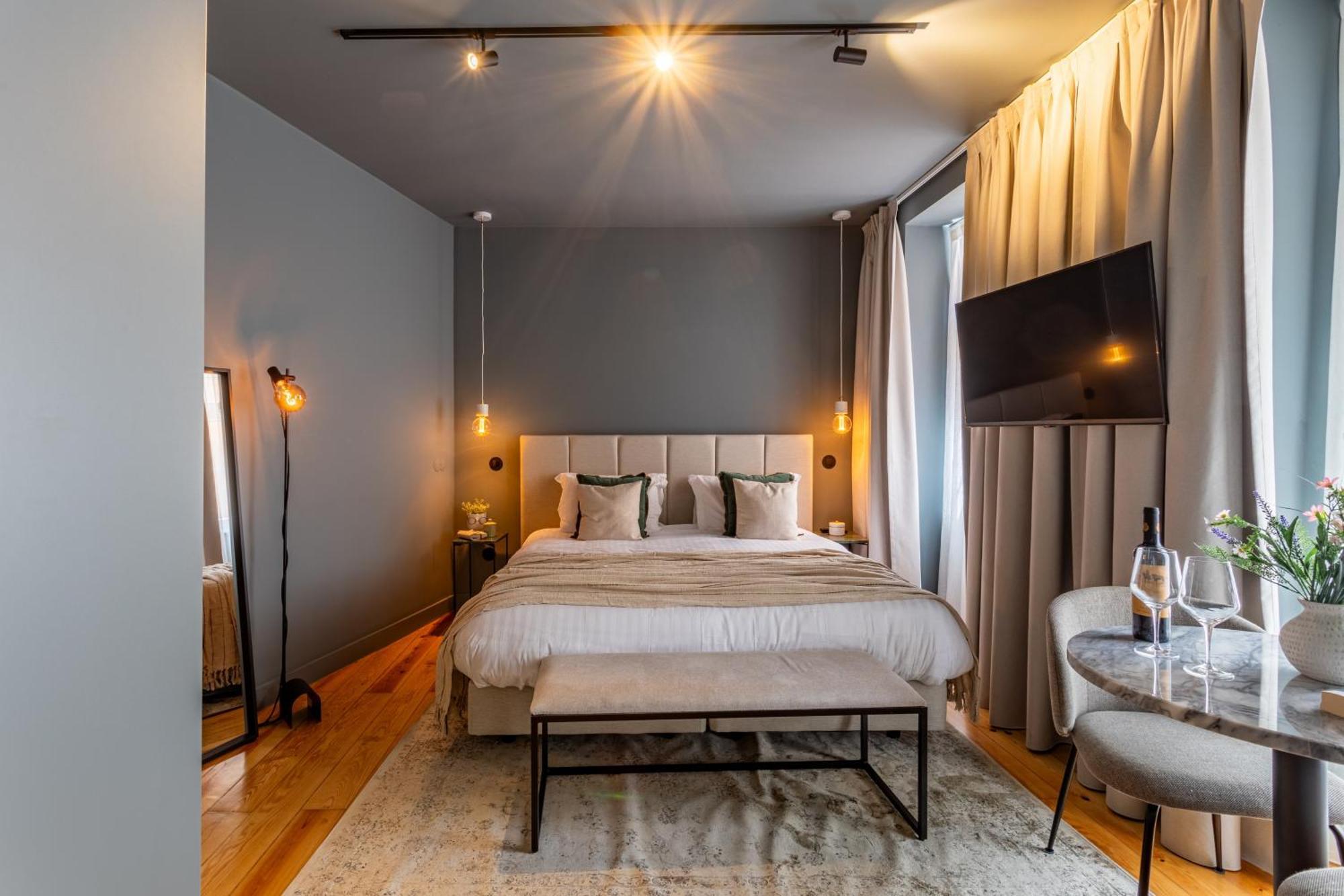Gralhas Suites Lisbon Bagian luar foto