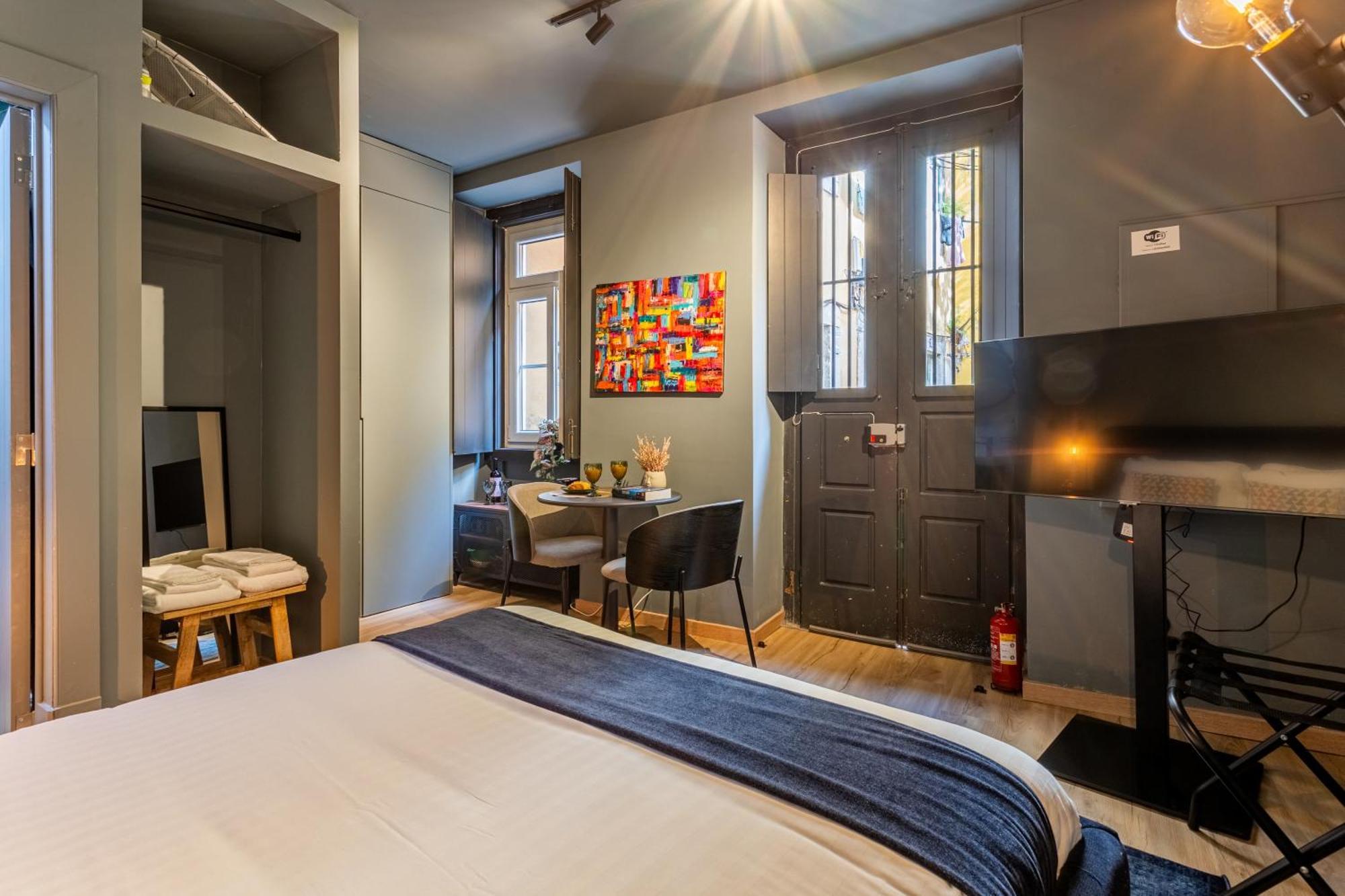 Gralhas Suites Lisbon Bagian luar foto